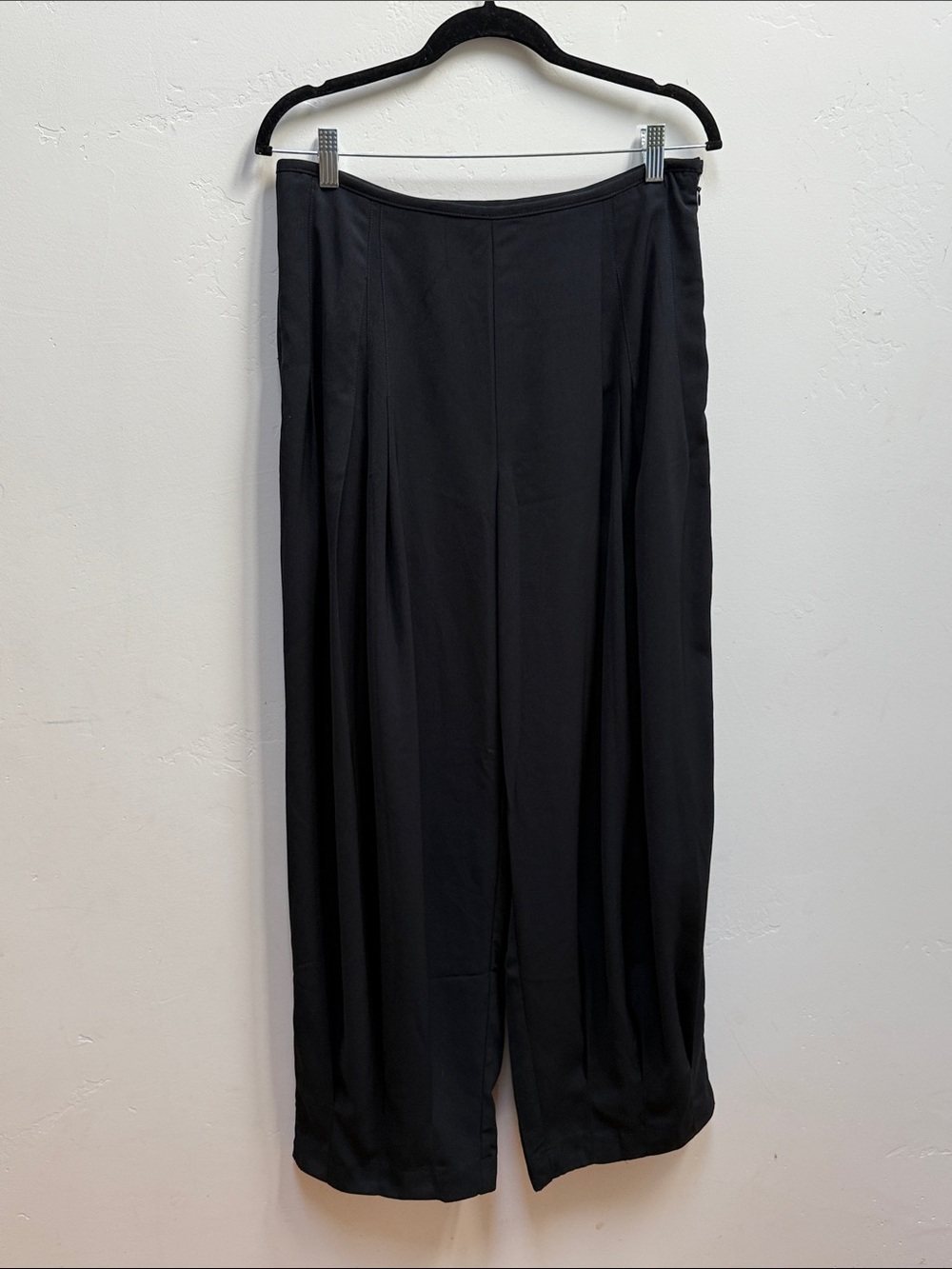 Anthropologie Black Wide-Leg Flowy Trousers